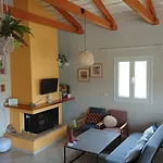 Evilion House Intholo. Sea, Nature, Relaxation! Tholó