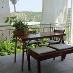 Evilion House Intholo. Sea, Nature, Relaxation! 아파트 Tholon
