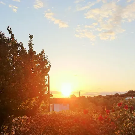 Apartamento Evilion House Intholo. Sea, Nature, Relaxation!