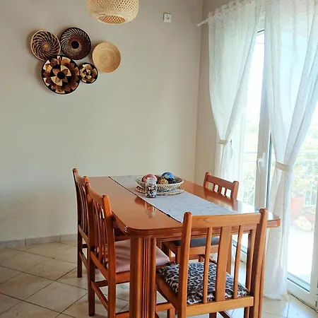 Apartment Evilion House Intholo. Sea, Nature, Relaxation! Tholon