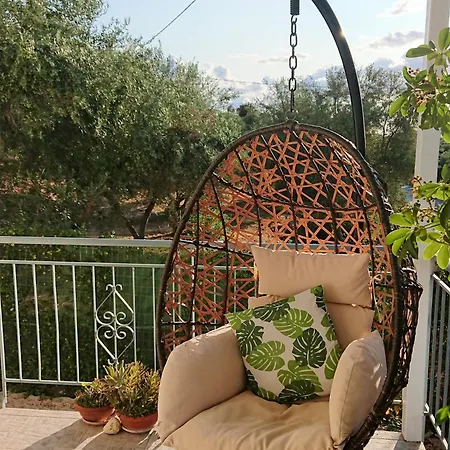 Apartman Evilion House Intholo. Sea, Nature, Relaxation! *