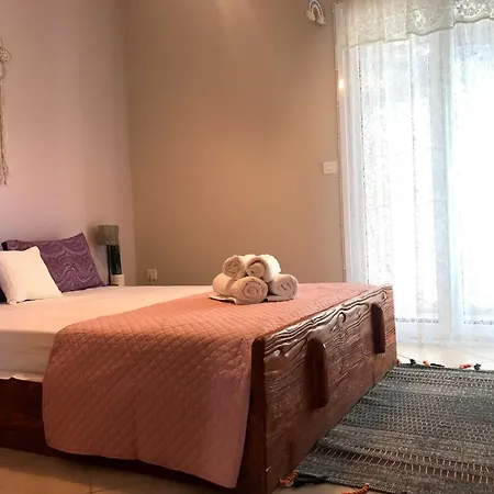 Evilion House Intholo. Sea, Nature, Relaxation! Apartment Tholon