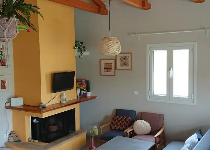 Evilion House Intholo. Sea, Nature, Relaxation! Tholon